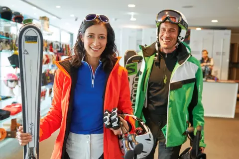 03_hotel-apres-post_skishop