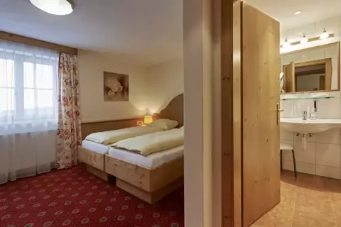 01_hotel-apres-post_doppelzimmer-komfort-s